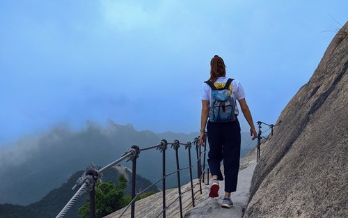 北漢山國立公園山頂路線之旅