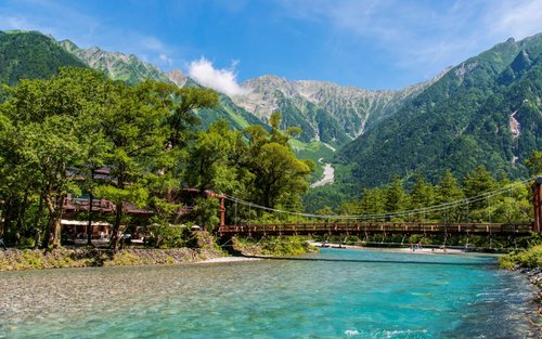 Tateyama Kurobe Alpine Route & Kamikochi 2 Days Bus Tour from Nagoya