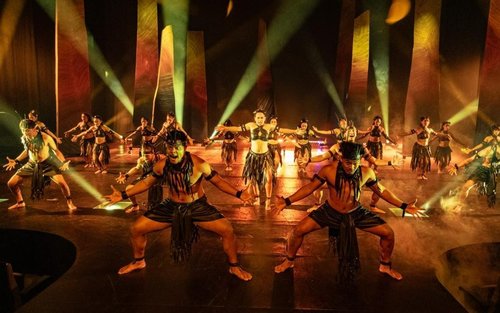 关岛Karera沙堡歌舞秀