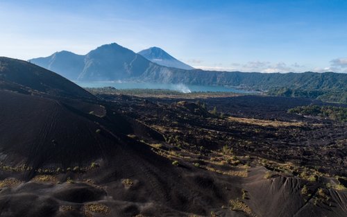 トルニャン村・バトゥール山ジープ体験 日帰りツアー（バリ）