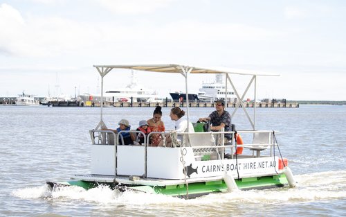 Half Day or Full Day Boat Hire in Cairns