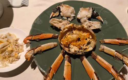 Michelin Restaurant Shanghai Hairy Crab Dinner + Shanghai Huangpu River Night Cruise