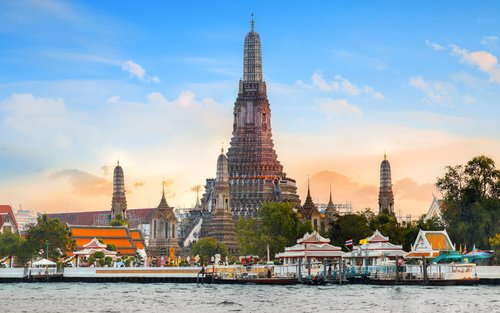 ทัวร์พระบรมมหาราชวัง, วัดอรุณฯ และวัดปากน้ําหนึ่งวันแบบส่วนตัว