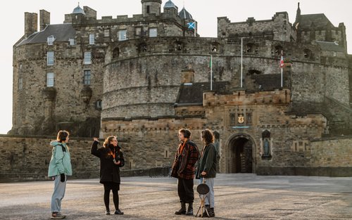 Edinburgh Castle & Casco antiguo de Edimburgo Half-day Cultural & Historical Tour