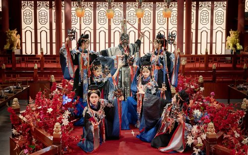 Shenzhen Nanyao Yijing - Show de Jantar no Palácio | Banquete imersivo da Dinastia Tang + Degustação de iguarias requintadas do palácio + Experiência opcional de maquiagem e vestimentas Hanfu