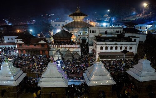 3 Hours Walking Tour at PashupatiNath and BoudhaNath Small Group