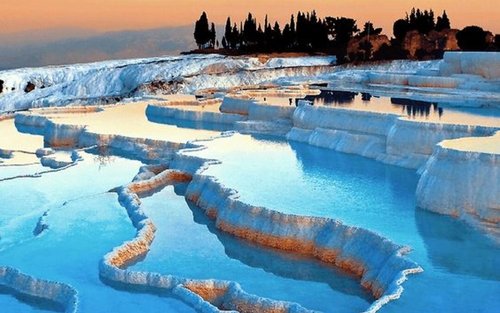 Pamukkale Day Tour from Izmir/Selcuk/Kusadasi with Lunch