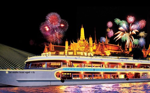 曼谷湄南河白蘭花號遊船