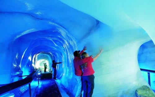 Lucerne Mount Titlis Half-Day Bus & Glacier Tour
