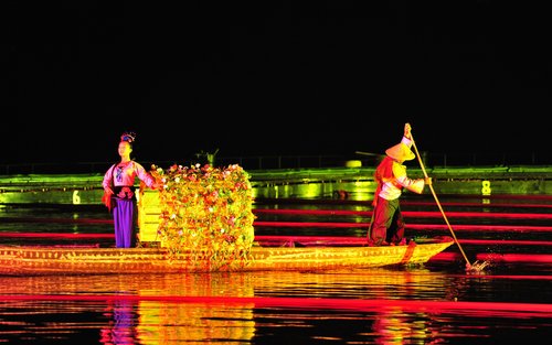 Persembahan Langsung Lanskap "Impression of Liu Sanjie"
