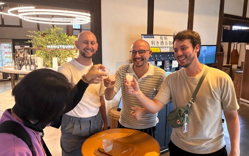 Kobe: Tour di visita delle cantine di sake e degustazione (3,5 ore)