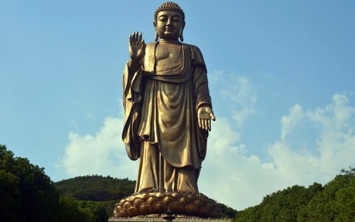 Wuxi Lingshan Grand Buddha & Nianhua Bay Day Tour