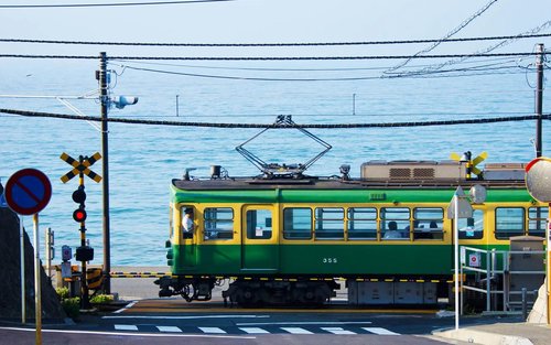 [Kamakura | Tram Experience] Kamakura Great Buddha & Kamakura Tram Experience & Kamakura High School & Enoshima & Tsurugaoka Hachimangu Shrine & Komachi Street Tokyo-Kamakura Day Trip (From Tokyo)