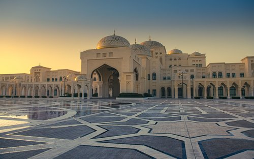Abu Dhabi, Al Ain and Mighty Desert 4-day tour from Dubai