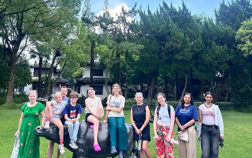 Shanghai Yu Garden & Zhujiajiao Full-Day Hop-On Hop-Off Experience