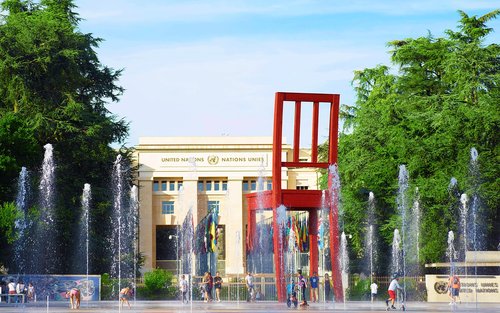 Geneva City Tour with Optional Boat Cruise and/ or Annecy Tour