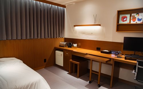 HOTEL MOMUM