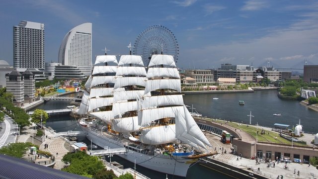 Nippon Maru and Yokohama Port Museum