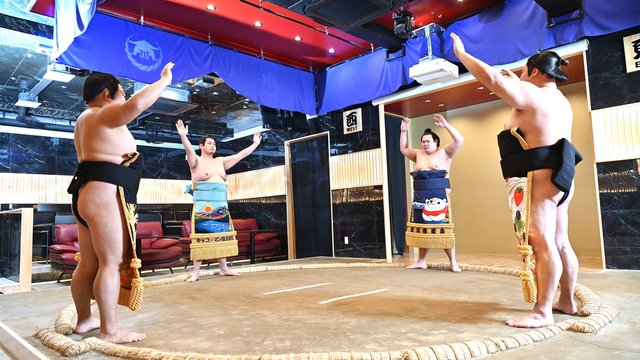 Asakusa Sumo Show with Meal Tickets