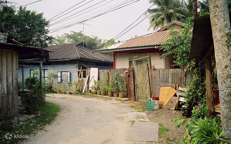 kampung lorong buangkok yang dikenal sebahai kampung terakhir