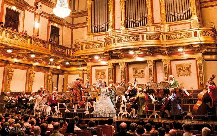 A Mozart Concert in Vienna モーツァルト コスプレ Vienna Mozart Concert in Historical Costumes at the