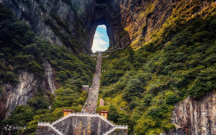 湖南省5日間深度旅行（張家界＋天門山＋長沙＋鳳凰古城＋芙蓉鎮＋