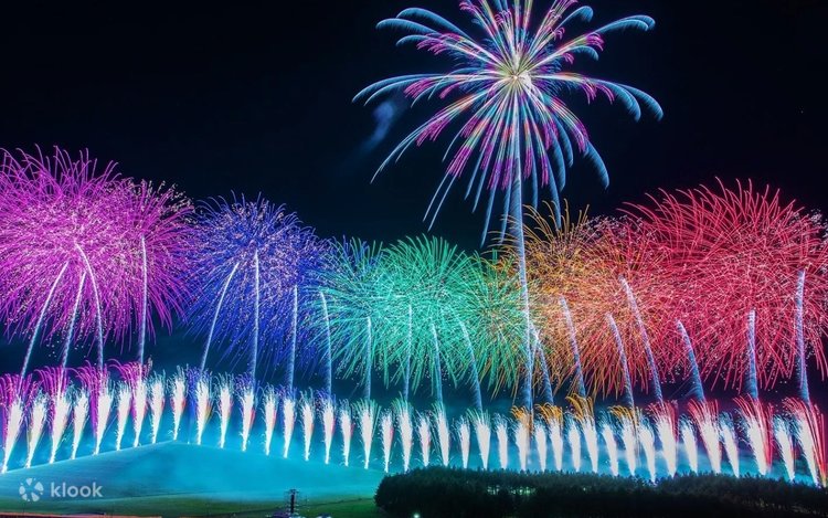 Join In Hokkaido Moerenuma Art Fireworks 2023 in Sapporo