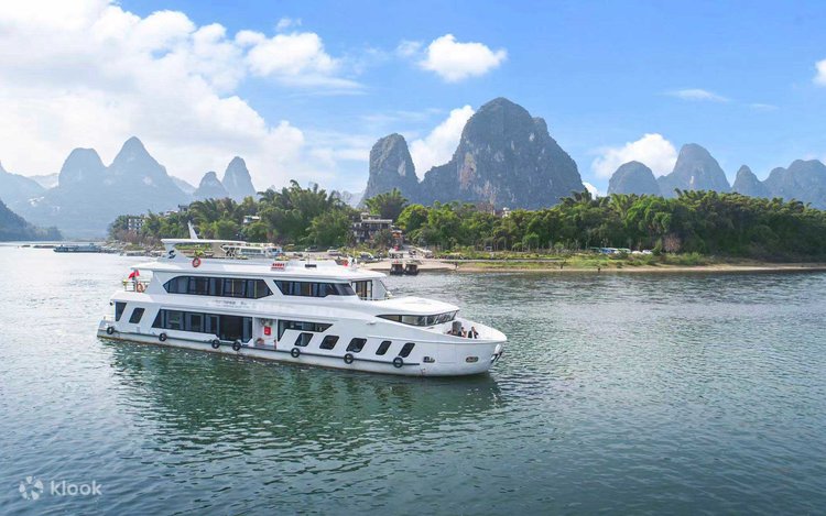 水墨画　「観光船」 水墨画 「観光船」 中国旅行 桂林 「漓江下り」 観光船のデッキ