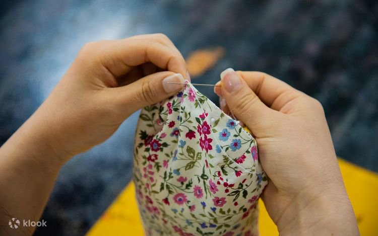 刺繍入り束ねまくら まくらカバー Lサイズ 50×70cm用 枕カバー 花柄 フラワー ソワレ