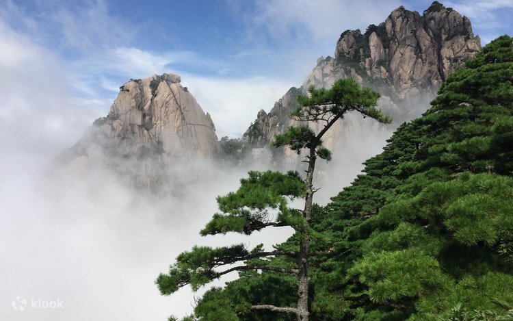 安徽黄山风景区+宏村3日游（徽派建筑宏村+黄山景区迎客松+光明顶