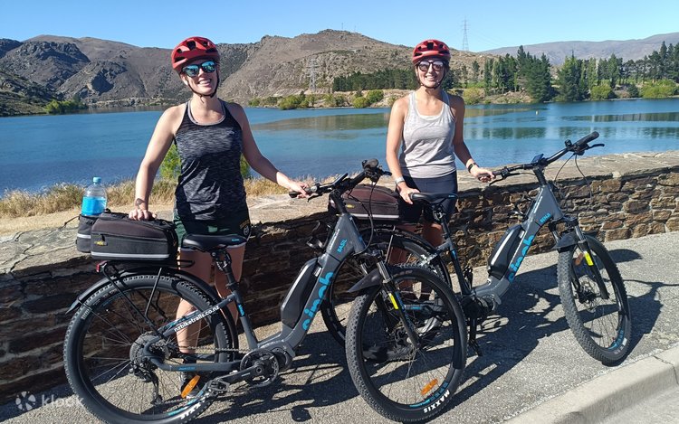 Self-Guided Lake Dunstan Cycleway Experience Klook Singapore