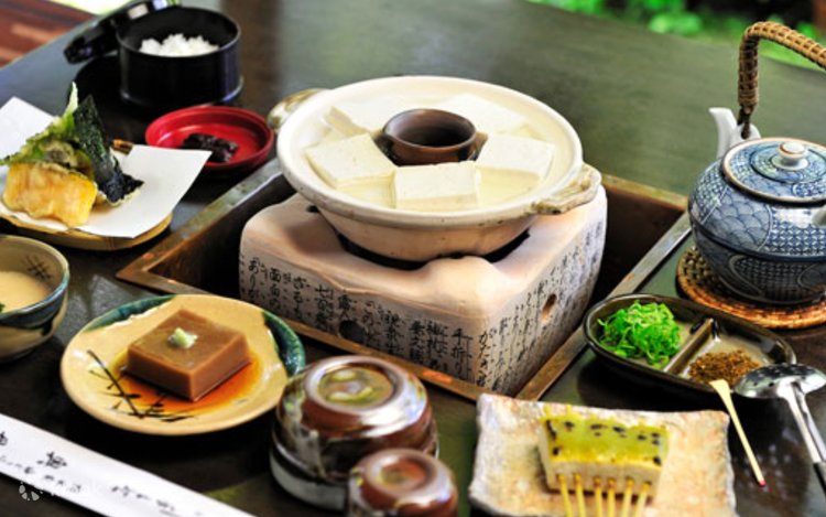 東山 湯豆腐料理 老舗 宗本家 ゆどうふ 奥丹 清水 京都 (Higashiyama