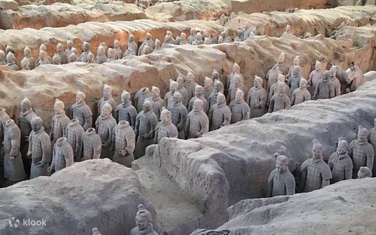 西安 兵馬俑写真集 Postcard16枚、CD1枚付き 西安 兵馬俑写真集 Postcard16枚、CD1枚付き 一番の 西安