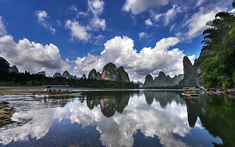 水墨画　「観光船」 水墨画 「観光船」 中国旅行桂林「漓江下り」 観光船のデッキ