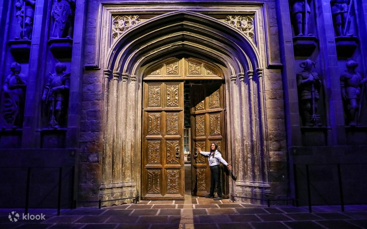 ハリー・ポッター ニワトコの杖　STUDIO TOUR LONDON Warner Bros Studio Tour London: The Making of Harry Potter