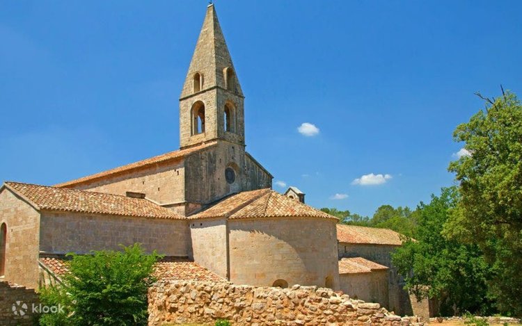 ル・トロネ修道院の入場券 | Klook