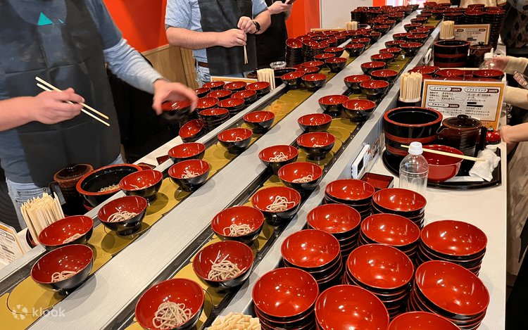 わんこそば 新宿Japanese Soba Noodles ホイ転わんこそばくるくるわんこ 東京都