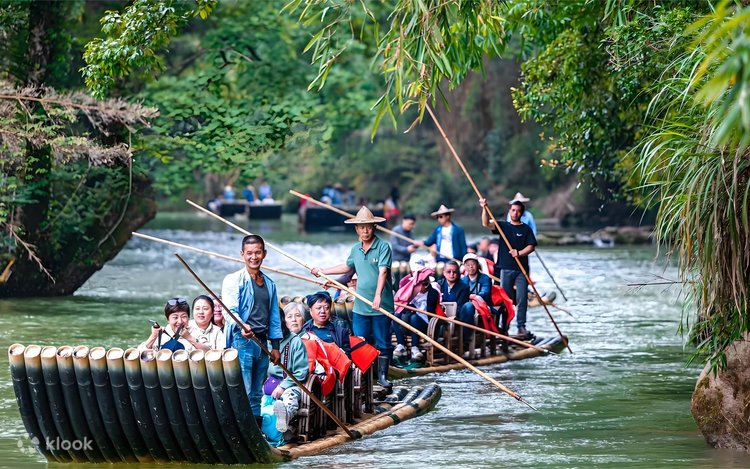 Wuyi Mountain Private Guided 1-Day Tour Jiuqu River Bamboo Rafting