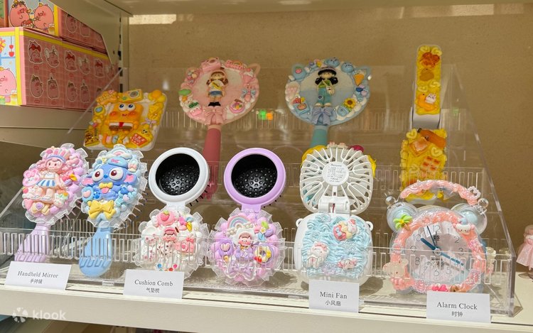 Decoden Cream Experience at 313@somerset with Free Drink - Klook
