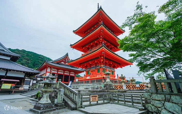 京都清水寺＆平安神宮＆伏見稲荷大社 日帰り紅葉狩りツアー