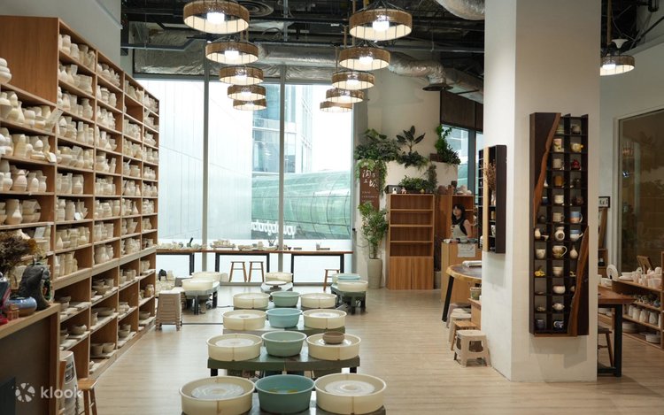 Ceramic and Pottery Workshop in Orchard Gateway - Klook