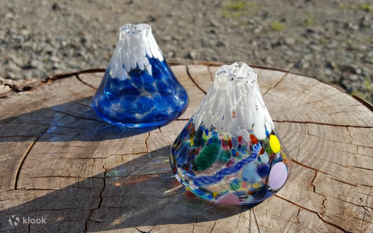 ガラス作家　作家物　花瓶　一輪挿し　ドリンクボトル　吹きガラス 吹きガラス 一輪挿し作り体験のオンライン予約 | Klook