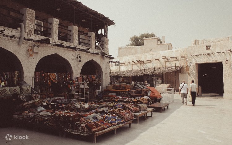 Panties ostidan chiqib turgan mushuk video Meni yalang, azizim.