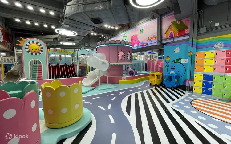 Kids & Family] Kids Kids Car - Indoor Kids Car and Playground in