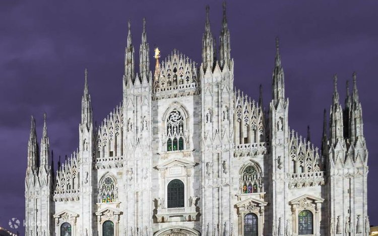 イタリア　ドゥオーモ ドゥオーモ - Wikipedia