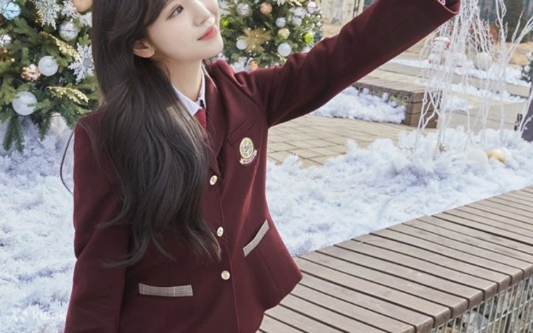 Adidasdagi jinsiy aloqa jojalari Oq paypoq kiygan qiz porno