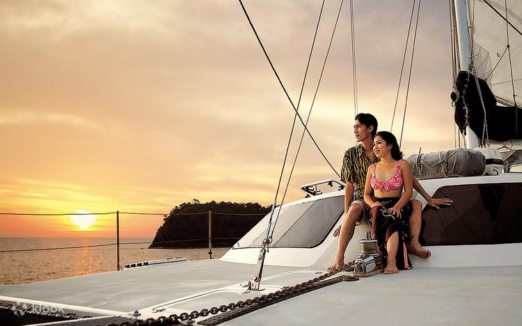 ランカウイ サンセットディナークルーズ体験 | Klook