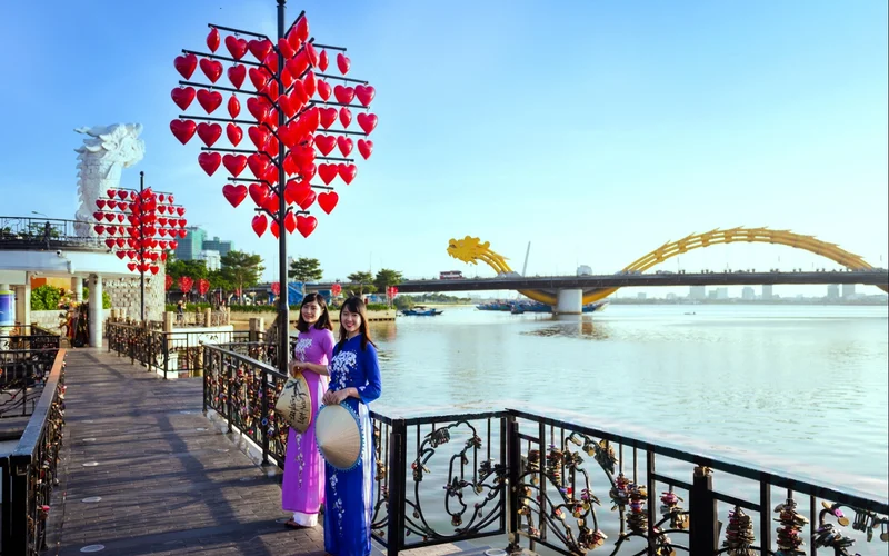 Ao Dai Rental in Da Nang