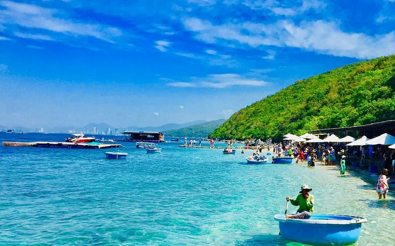 Cheapest tour for Diving Tours from Nha Trang starting at 24 USD Cheapest tour for Diving Tours from Nha Trang starting at 24 USD