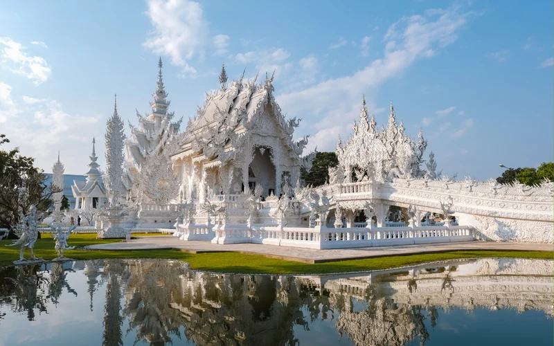 Featured tour with 61 reviews: White Temple Blue Temple and Black House Tour From Chiangmai
